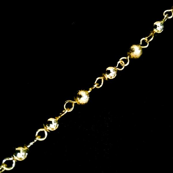 698 <b><br />4MM BEADS</b>