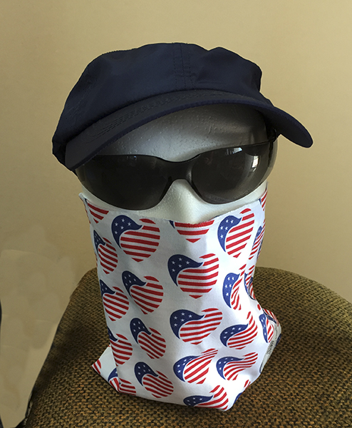 Gaiter Flag Heart 10 inch
